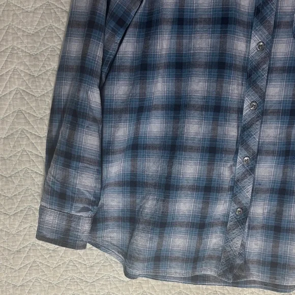 Eddie Bauer Blue Plaid Button-Down Shirt - Picture 5 of 8